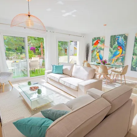 Vacation Los Pinos: Elegant Golf Retreat Near Puerto Banus Apartment